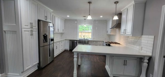 Photo - 105 Mable St Unit A