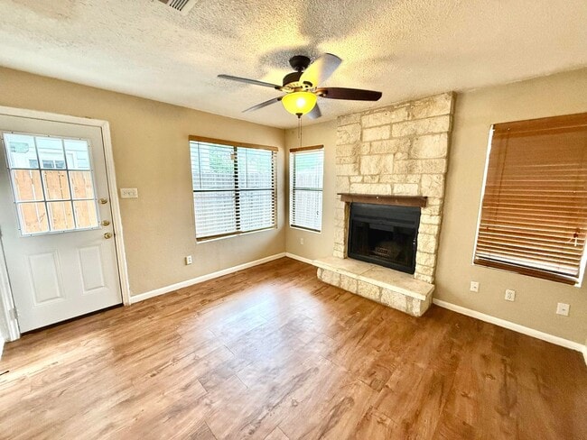 Photo - Townhome for Lease in North Austin!