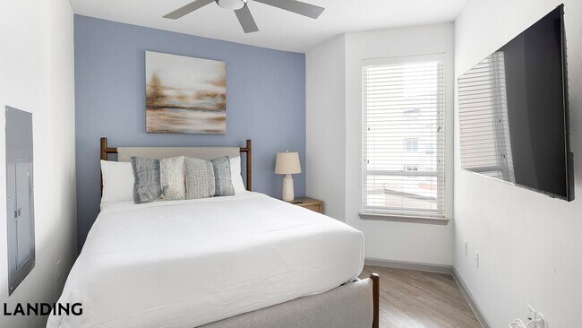 Photo - 1001 S Center St Unidad 2140