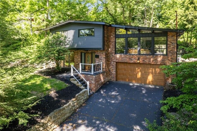 Photo - 2317 Marbury Rd
