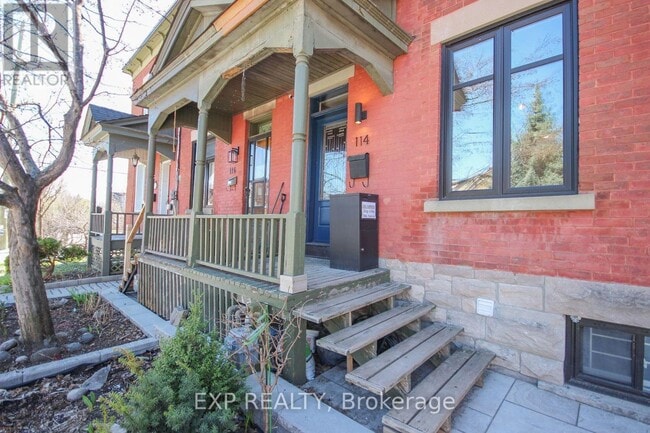 Photo - 114 Sweetland Ave