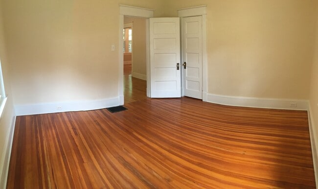 Photo - 307 Perry St