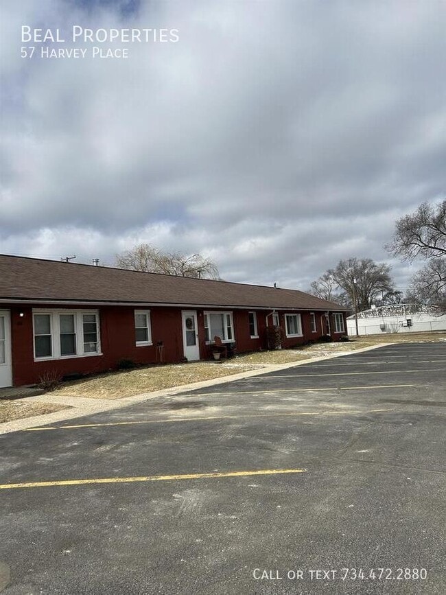 Photo - 57 Harvey Pl