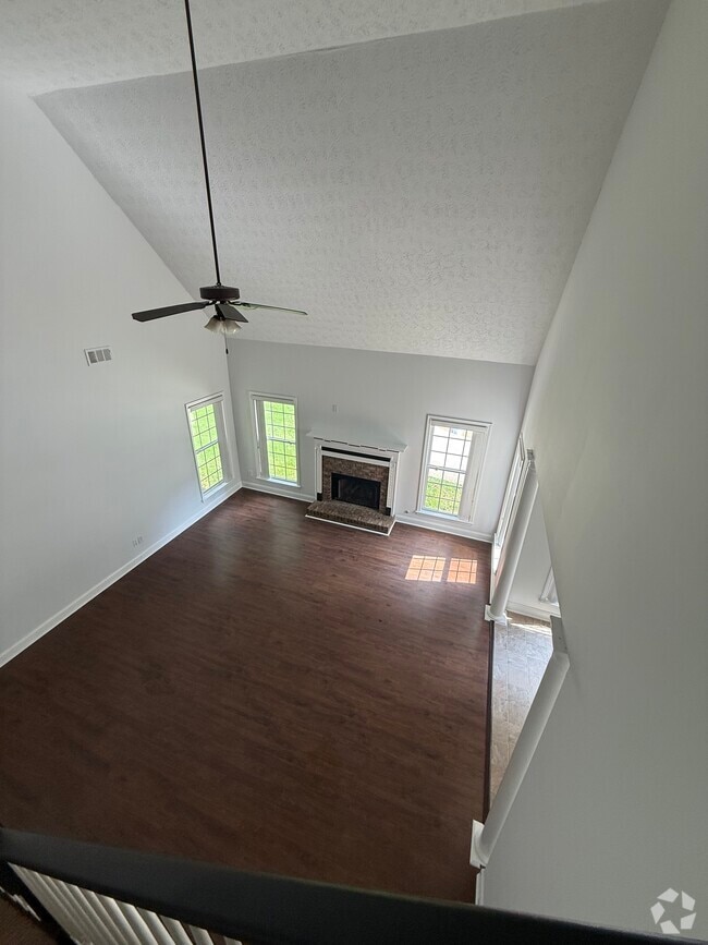 Building Photo - 1105 Huntcrest Ridge Rental