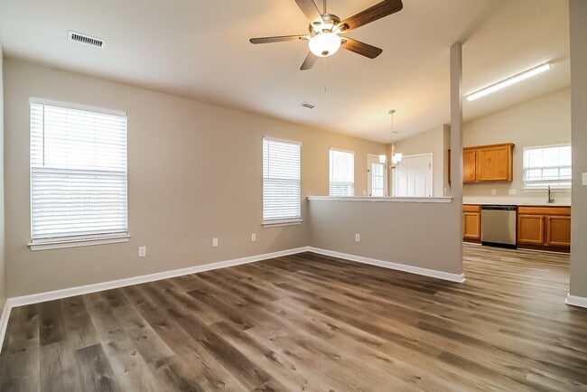 Photo - 232 Weststone Blvd