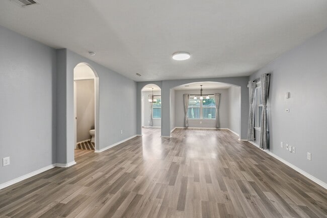 Photo - 8610 Twillingate Ln