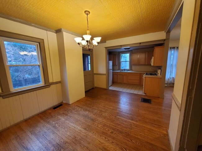 Photo - 333 Meigs St Unit 333 Meigs St #2 rear