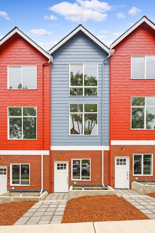 Photo - Madrona Townhouse