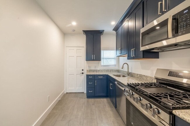 11 Pearl St