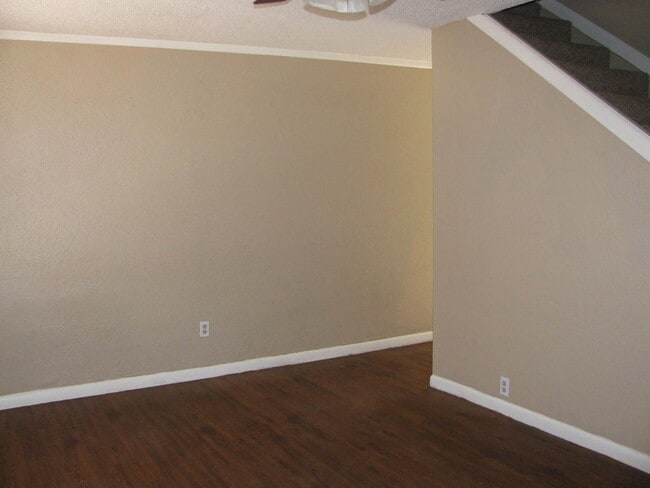 Photo - 2704 Avenue V