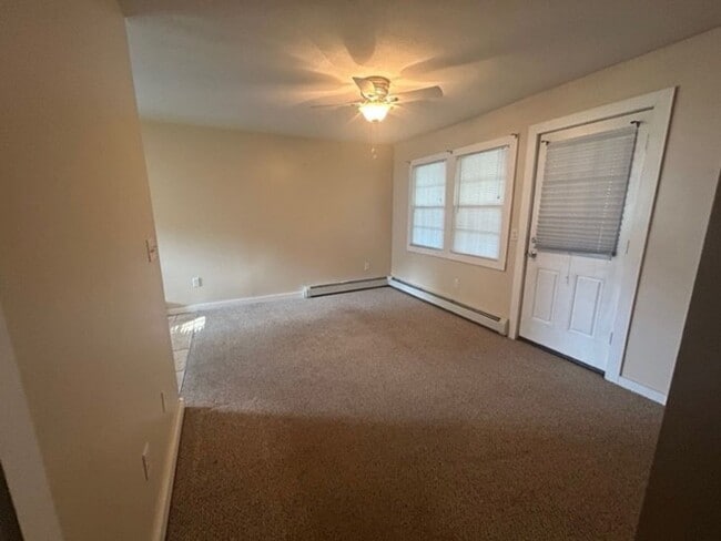 31 W Old Orchard Ave Unit 2