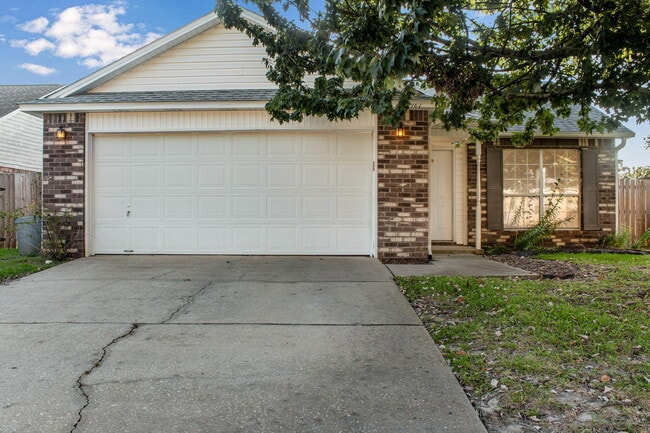Building Photo - 987 John Wayne Cir Rental