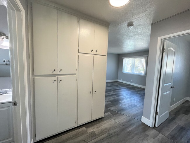 Photo - Oak Ridge Apartments