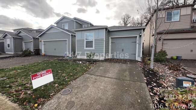 Building Photo - 2BD I 2BA Home - Bear Creek in Molalla!