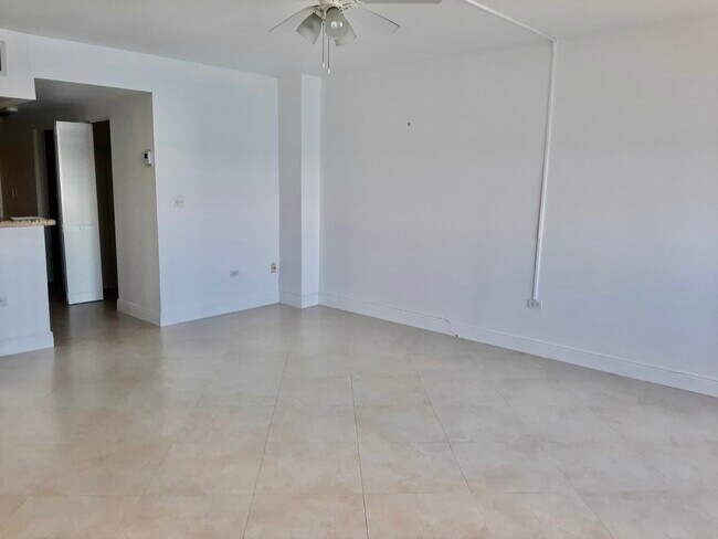 Photo - 999 Brickell Bay Dr Unit 1103