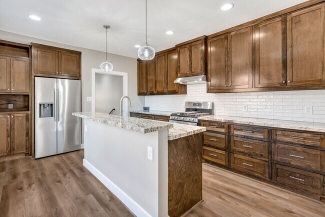 Photo - 430 N Hutcheson St