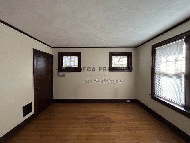 Photo - 1177 Moorlands Dr Unit Apartment 2n