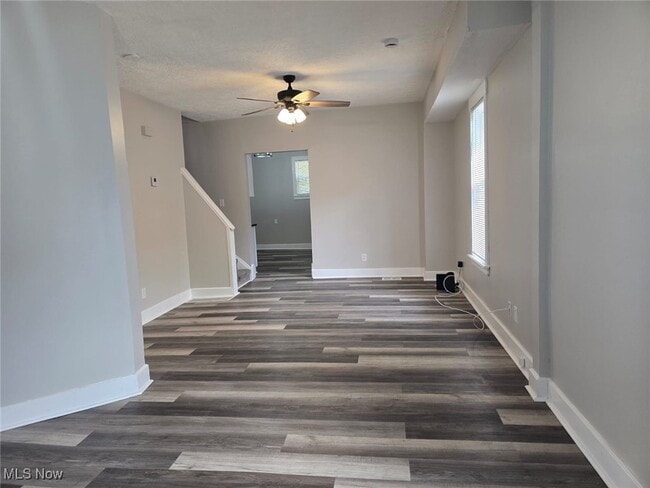 Photo - 2437 E 84th St