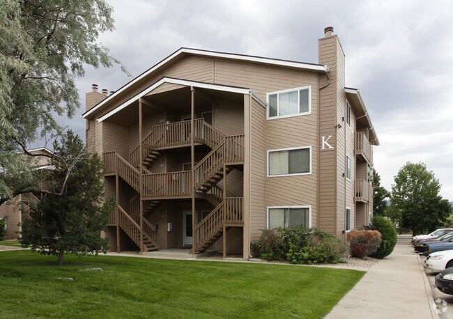 Photo - Lake Chalet Condominiums