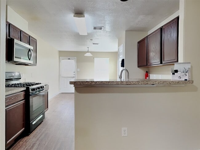 Photo - 22270 Queenbury Hills Dr