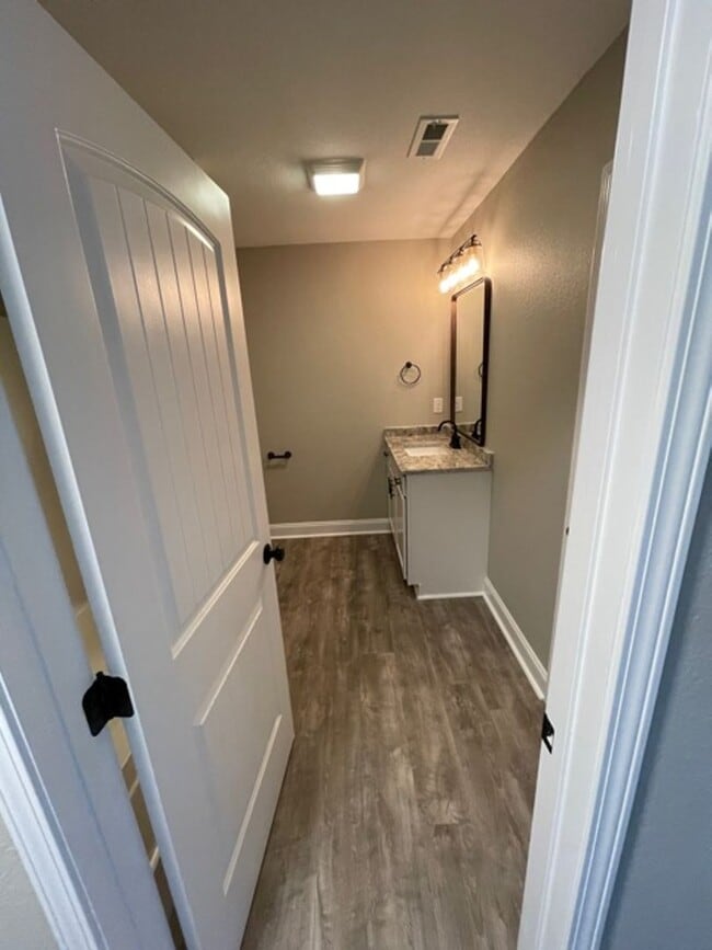 Photo - Maryville 37803 - 3 bedroom, 2 bath rancher - Call Ed Johnson (865) 924-5045