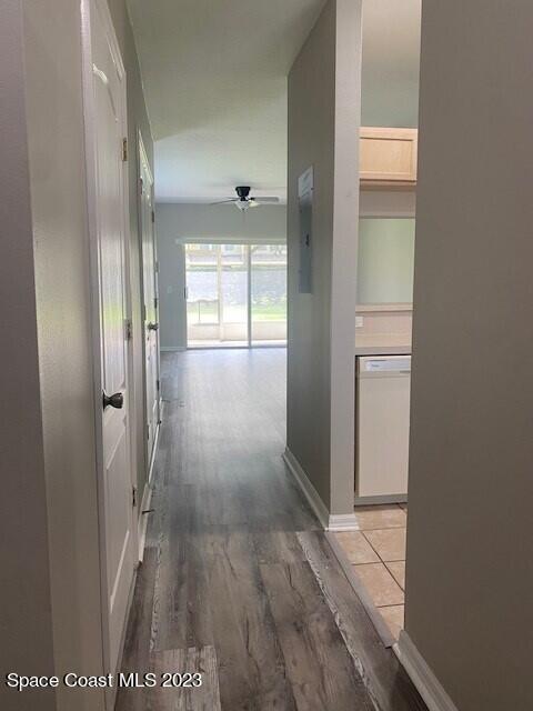 Photo - 531 Steeplechase Ln