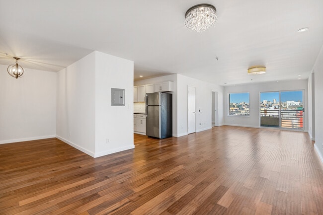 Photo - 2208 Mission St Condo Unit 503