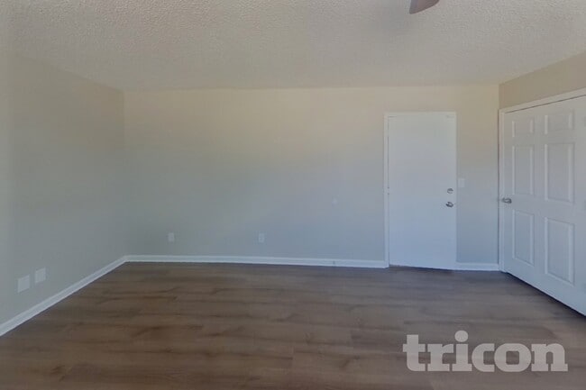 Photo - 1140 Modell Dr