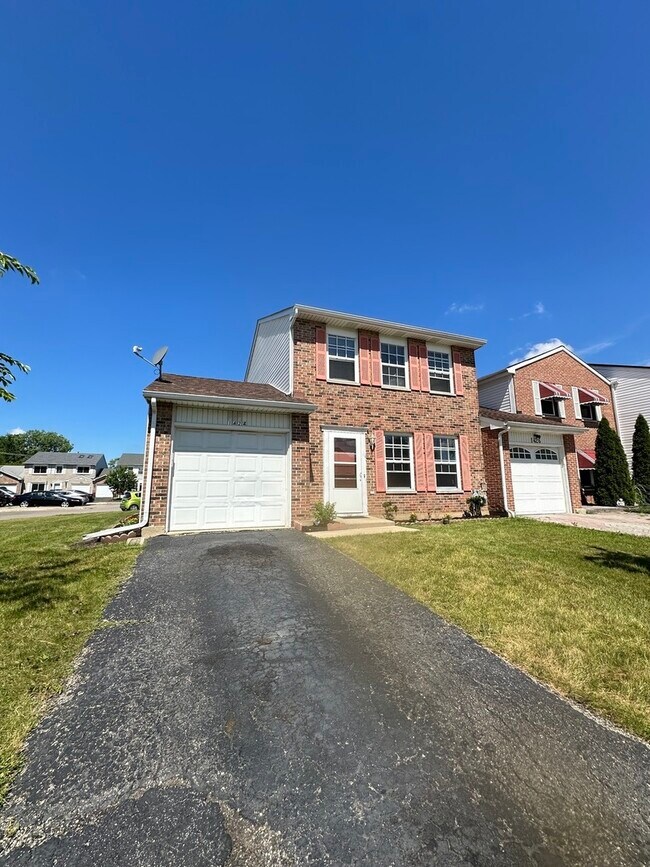 1424 Oxford St Condo Condo for Rent in Carol Stream, IL