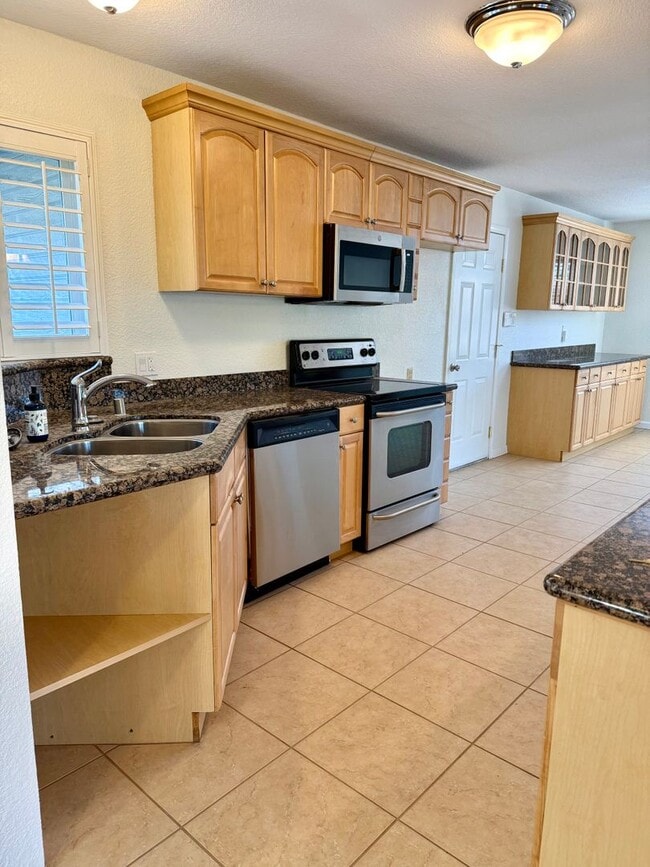 Photo - Beautiful Fair Oaks home