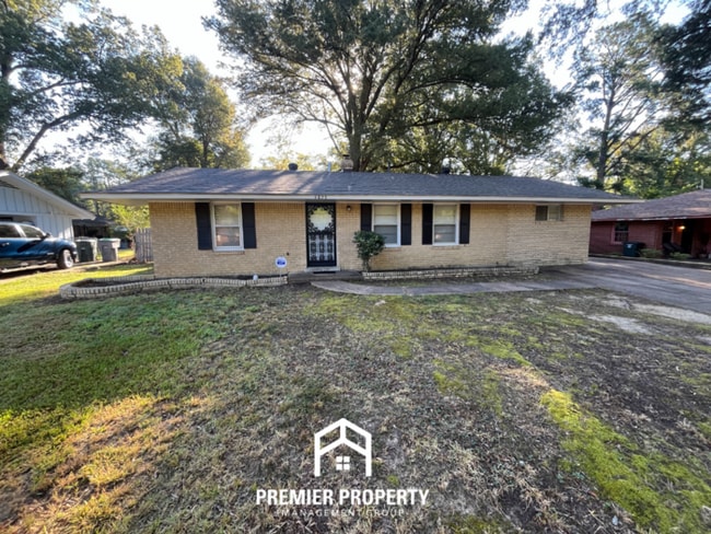 Building Photo - 4898 Dianne Dr Rental