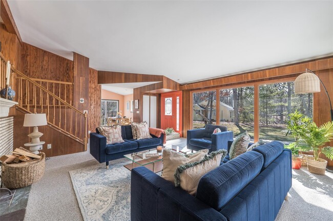 Photo - 2745 Vanston Rd House
