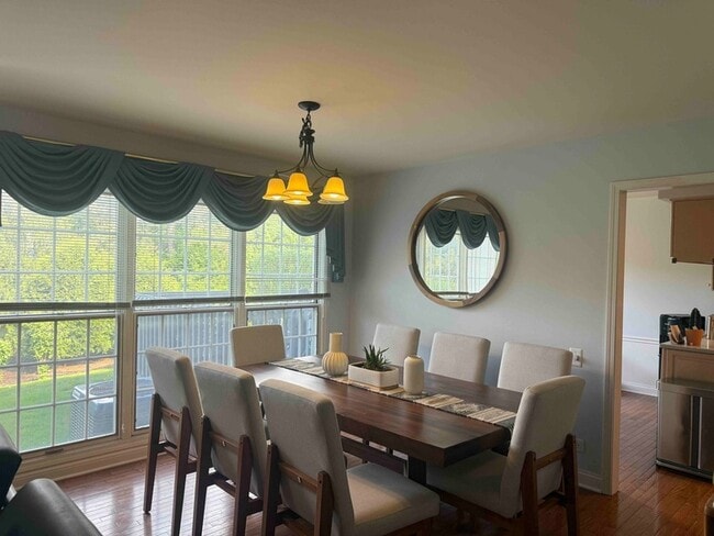 Photo - 803 Marseilles Cir