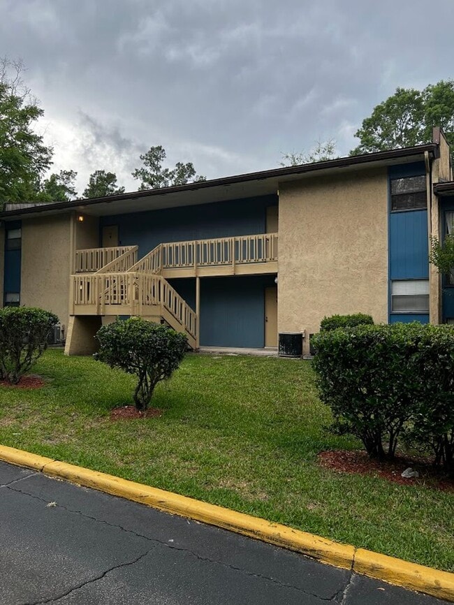 Photo - 2811 SW Archer Rd