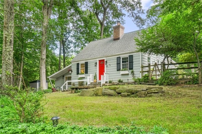 Photo - 64 Pine Cliff Rd