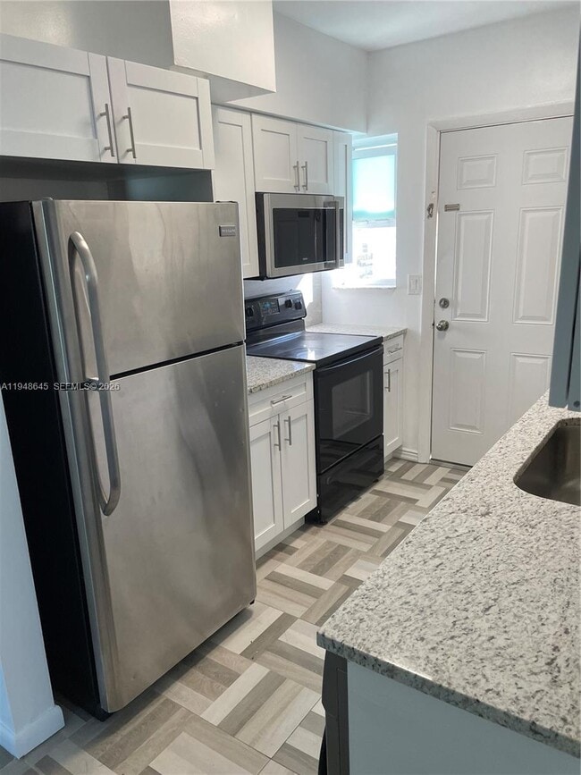 Photo - 1840 S Treasure Dr Unit 15