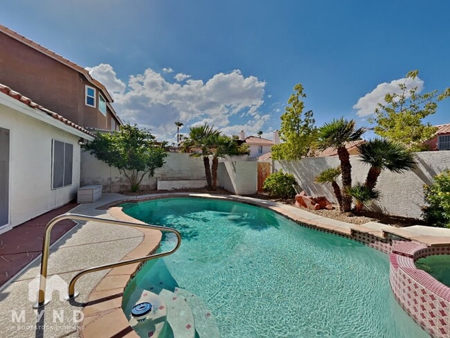 Photo - 9054 Claretta Dr