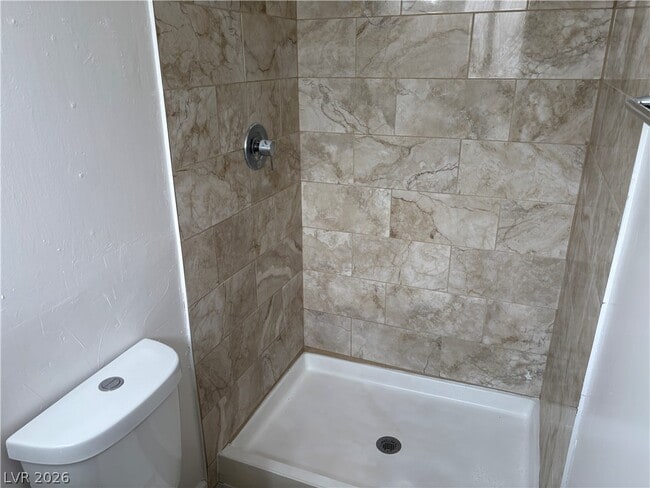 Photo - 2125 Elm Ave