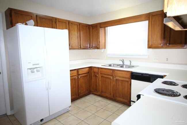 Photo - 130 Wildflower Ln