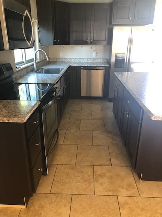 Photo - 113 N 9th Ave