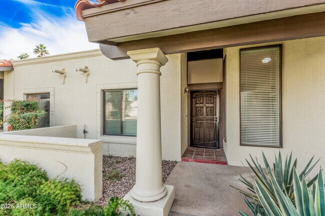 Photo - 625 E Northview Ave