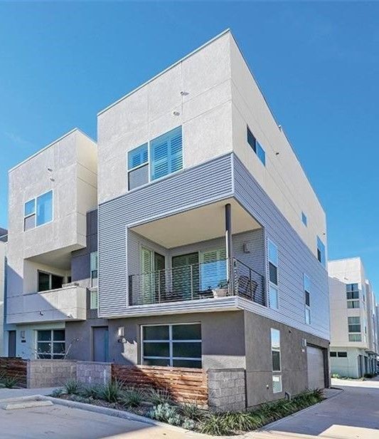 Photo - 1526 Sullivan Ave Townhome