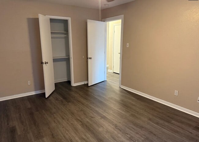 Photo - 1525 Wayside Dr