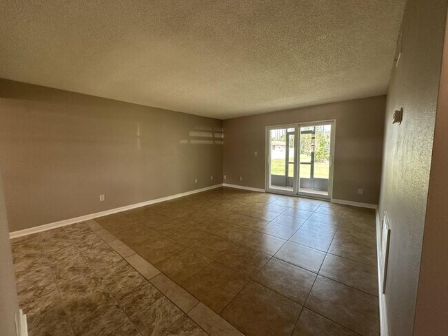 Photo - 5521 Bay Blvd Unit 104