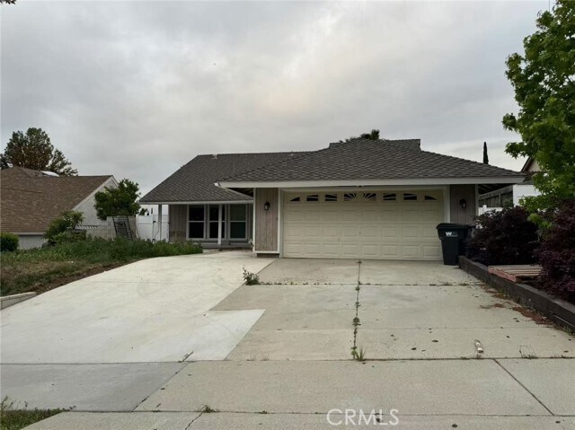 Photo - 14833 Maywood Dr House