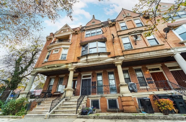 Photo - 1637 N 33rd St Unit 4