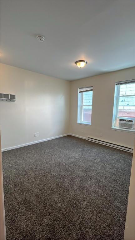 124 W Potomac St