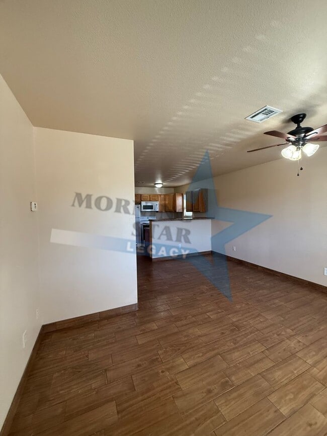 Photo - Sweet townhouse in Del Rey!