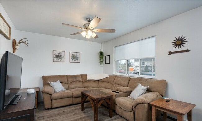 Building Photo - 208 Show Pl Rental