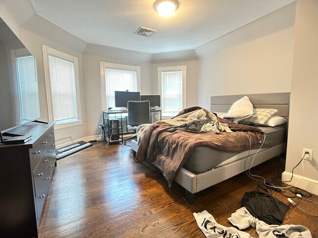 Photo - 24 Pearson Rd Unit 3